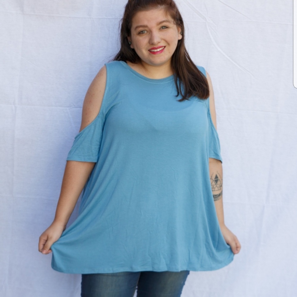 Baby blue cold shoulder shirt